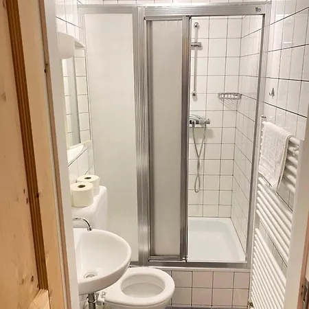 Steinwaend Apartment *