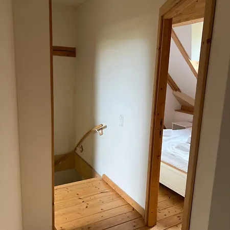 아파트 Steinwaend